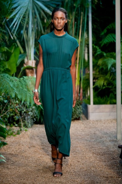 desfile-hermes-verao-2014-005