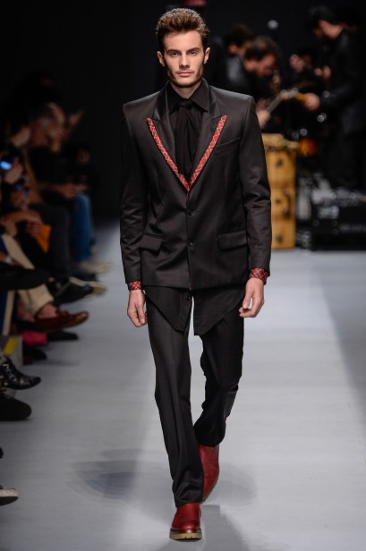 desfile-joaopimenta-spfw-inv2014-15