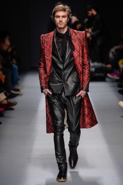 desfile-joaopimenta-spfw-inv2014-16