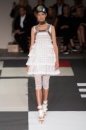 desfile-mcqueen-verao-2014-013