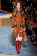 desfile-miumiu-verao-2014-019