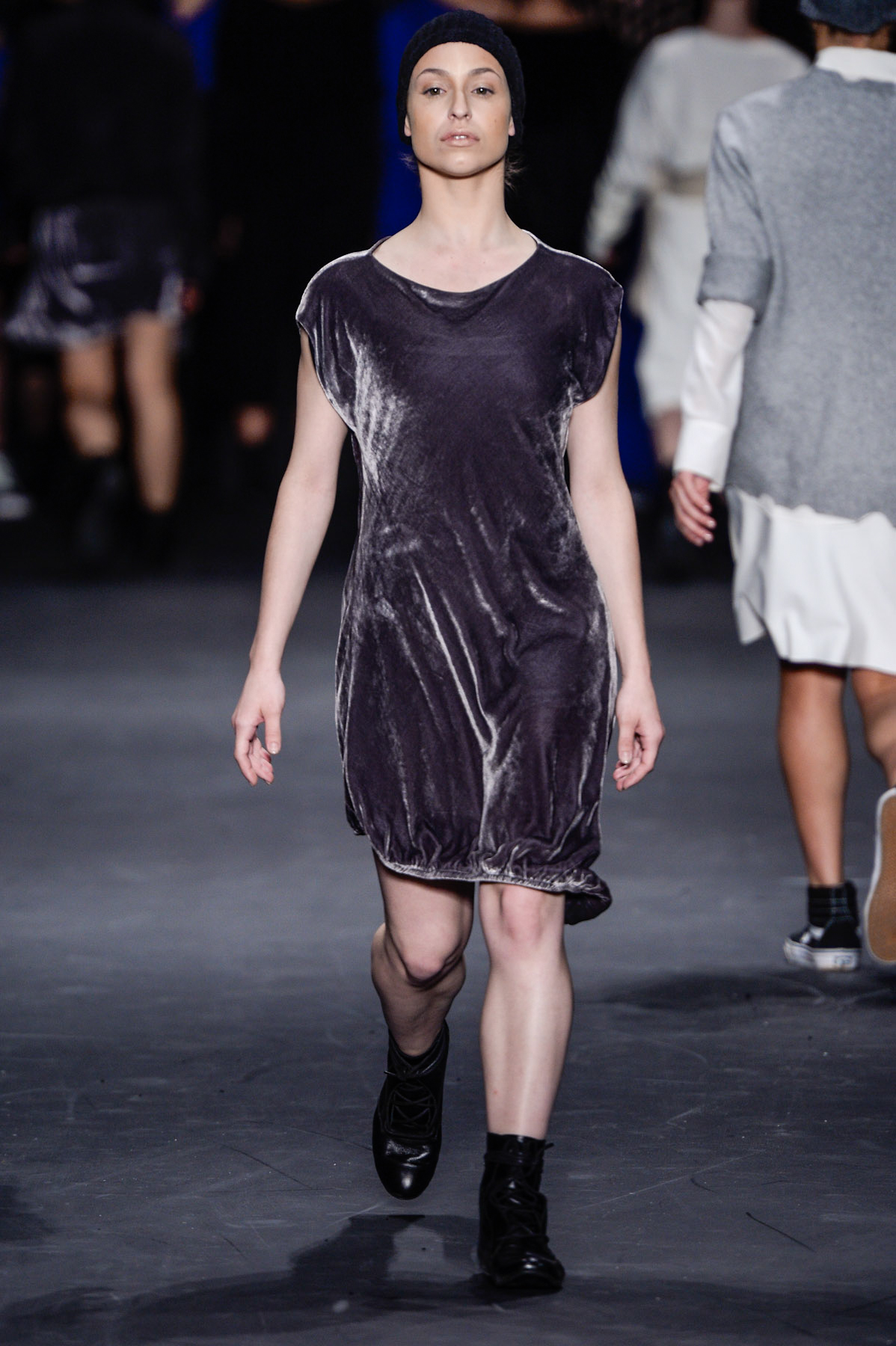 desfile-umaraqueldavidowicz-spfw-inv2014-11