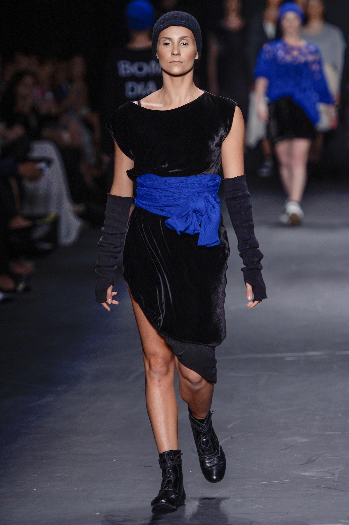 desfile-umaraqueldavidowicz-spfw-inv2014-23