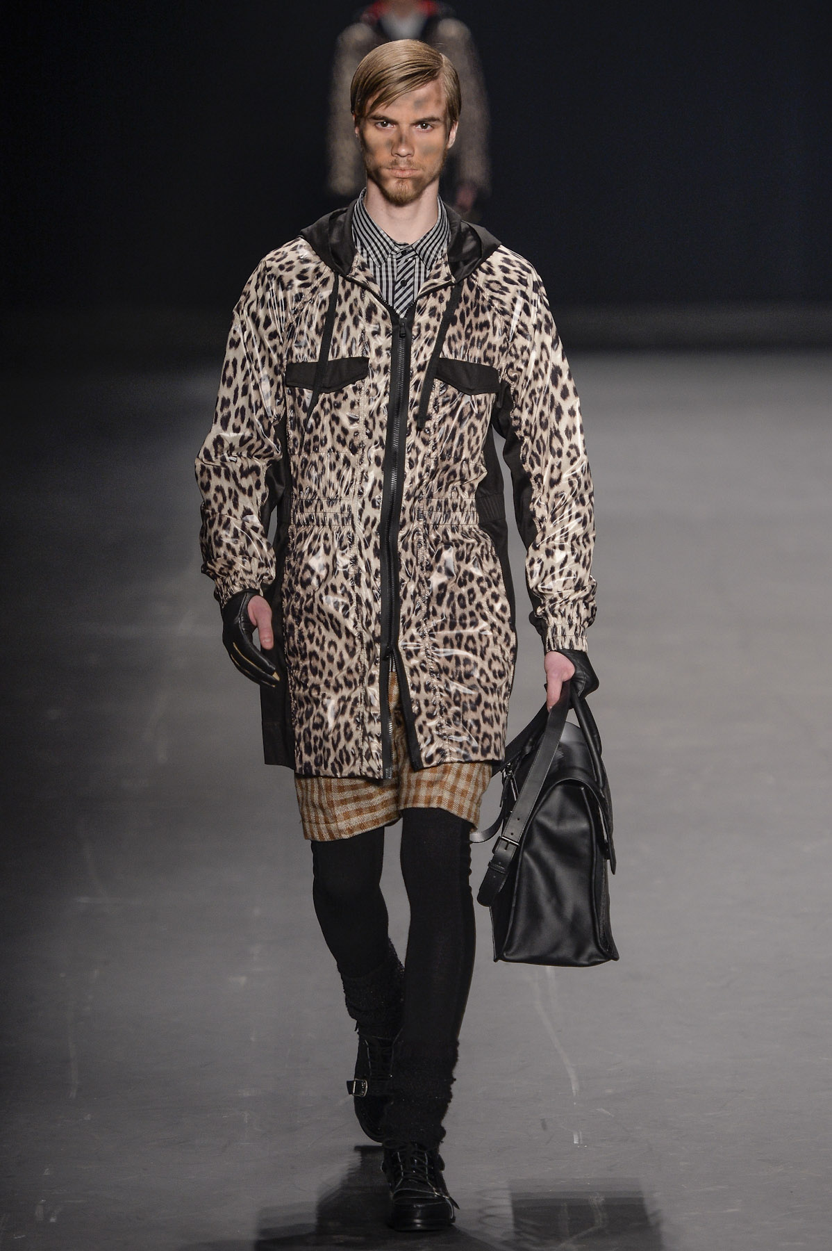 desfile-alexandreherchcovitchmen-spfw-inv2014-23