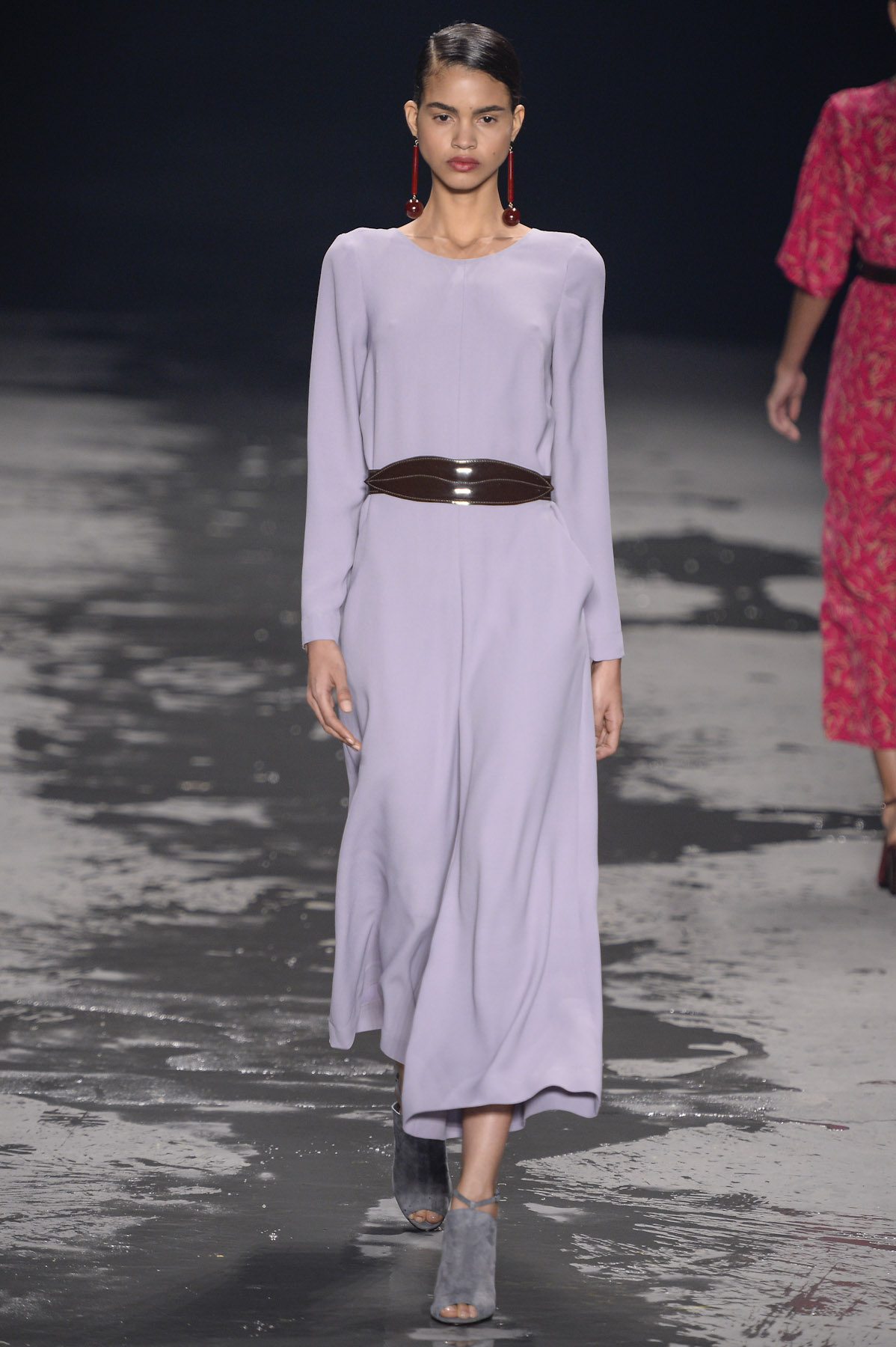 desfile-andreamarques-fashionrio-inv2014-03
