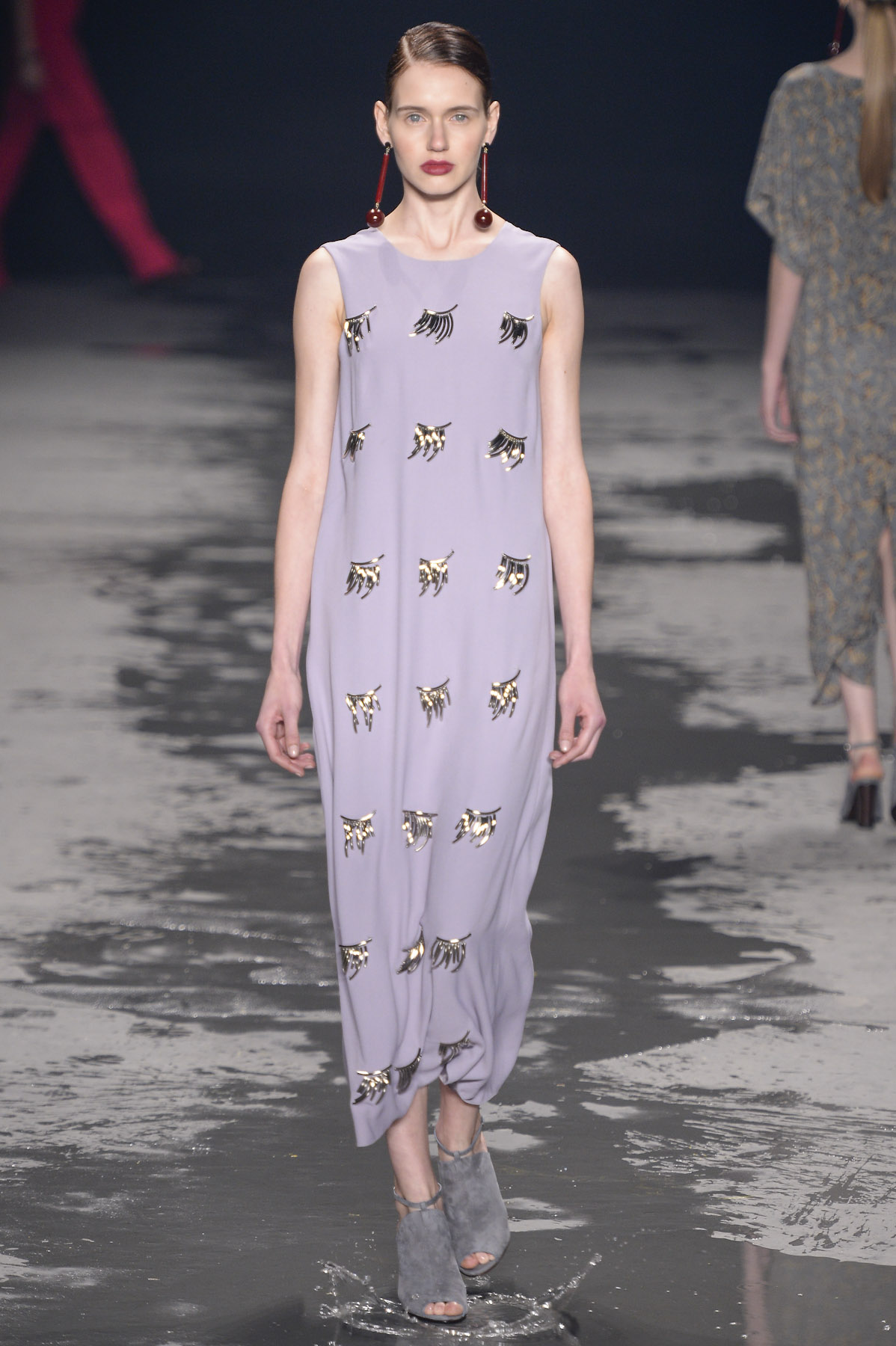 desfile-andreamarques-fashionrio-inv2014-06