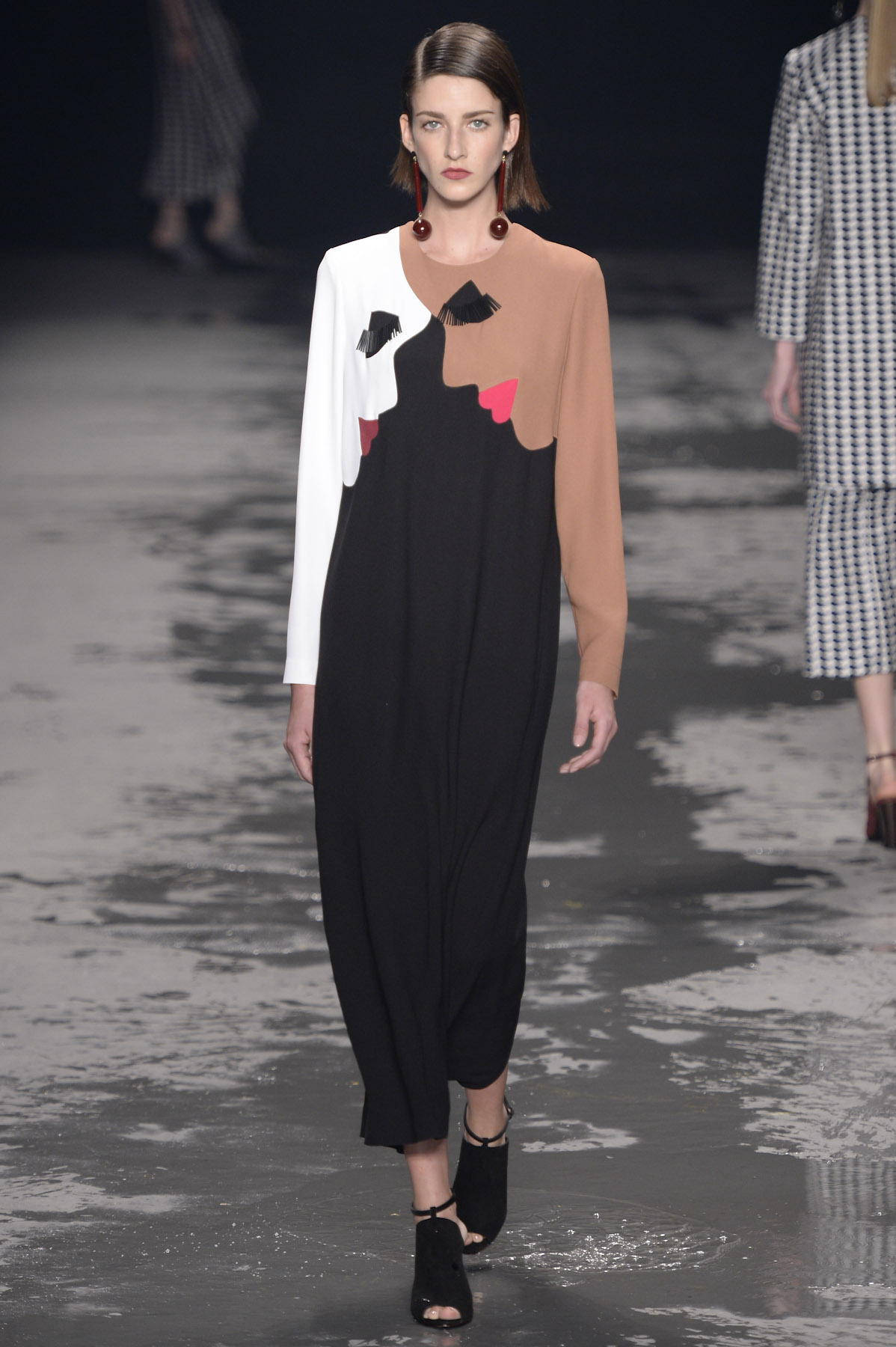 desfile-andreamarques-fashionrio-inv2014-18