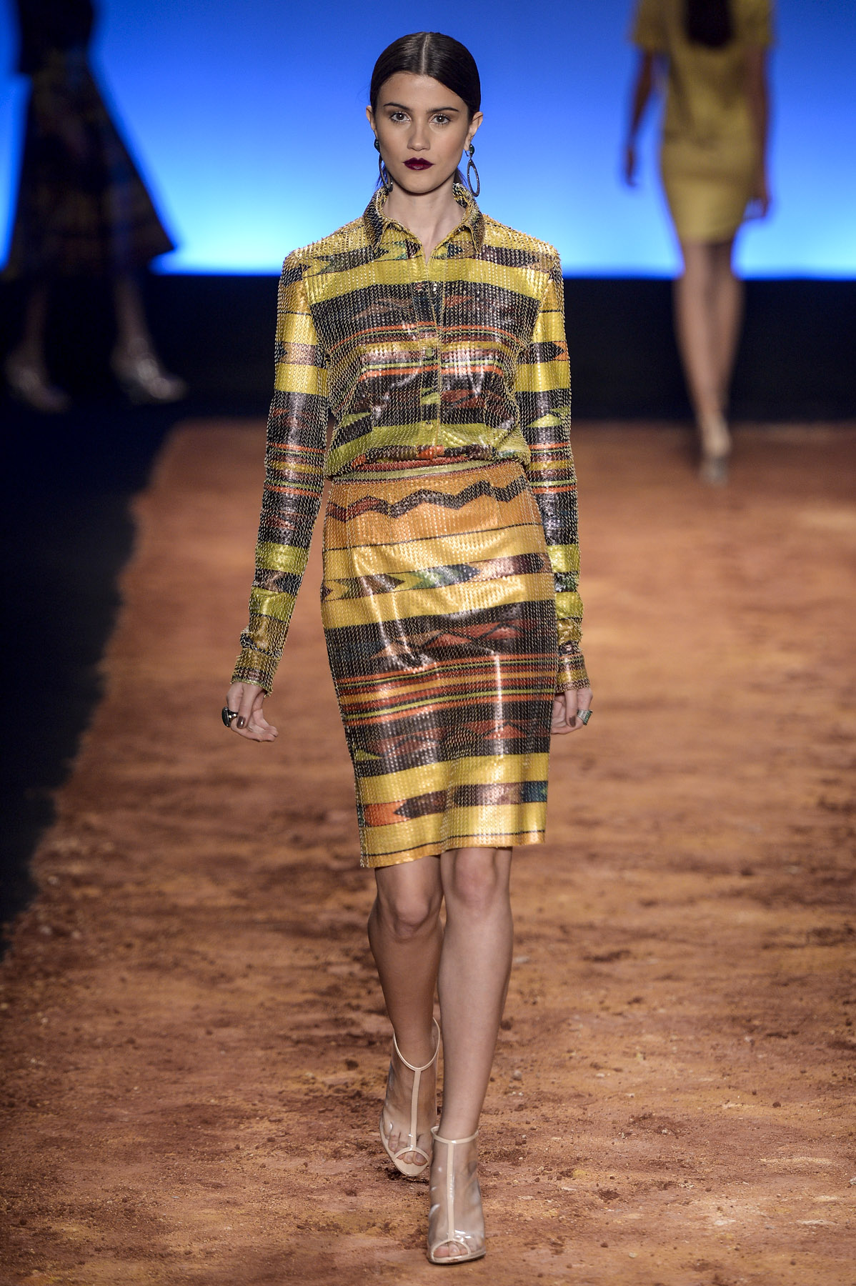 desfile-patriciaviera-fashionrio-inv2014-15