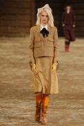 chanel-pre-fall-2014-01
