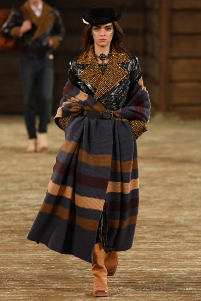 chanel-pre-fall-2014-07