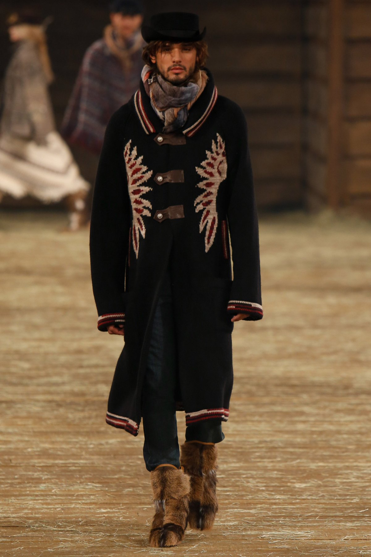 chanel-pre-fall-2014-32