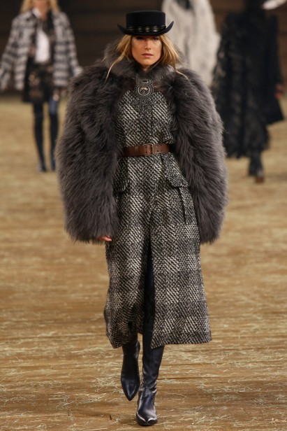 chanel-pre-fall-2014-43