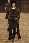 chanel-pre-fall-2014-47