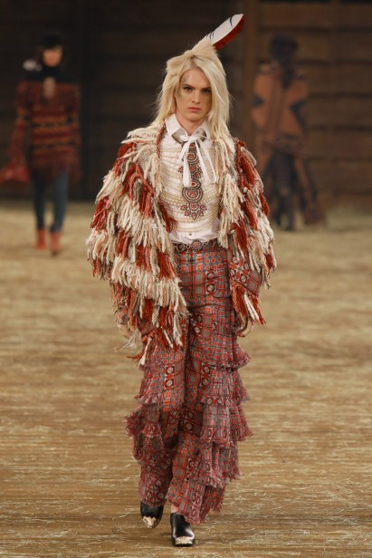 chanel-pre-fall-2014-50
