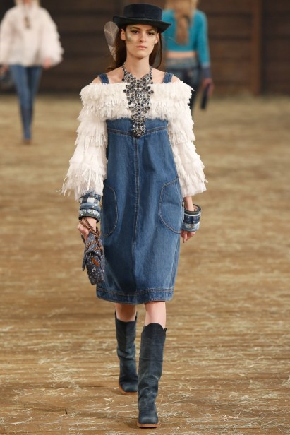 chanel-pre-fall-2014-55