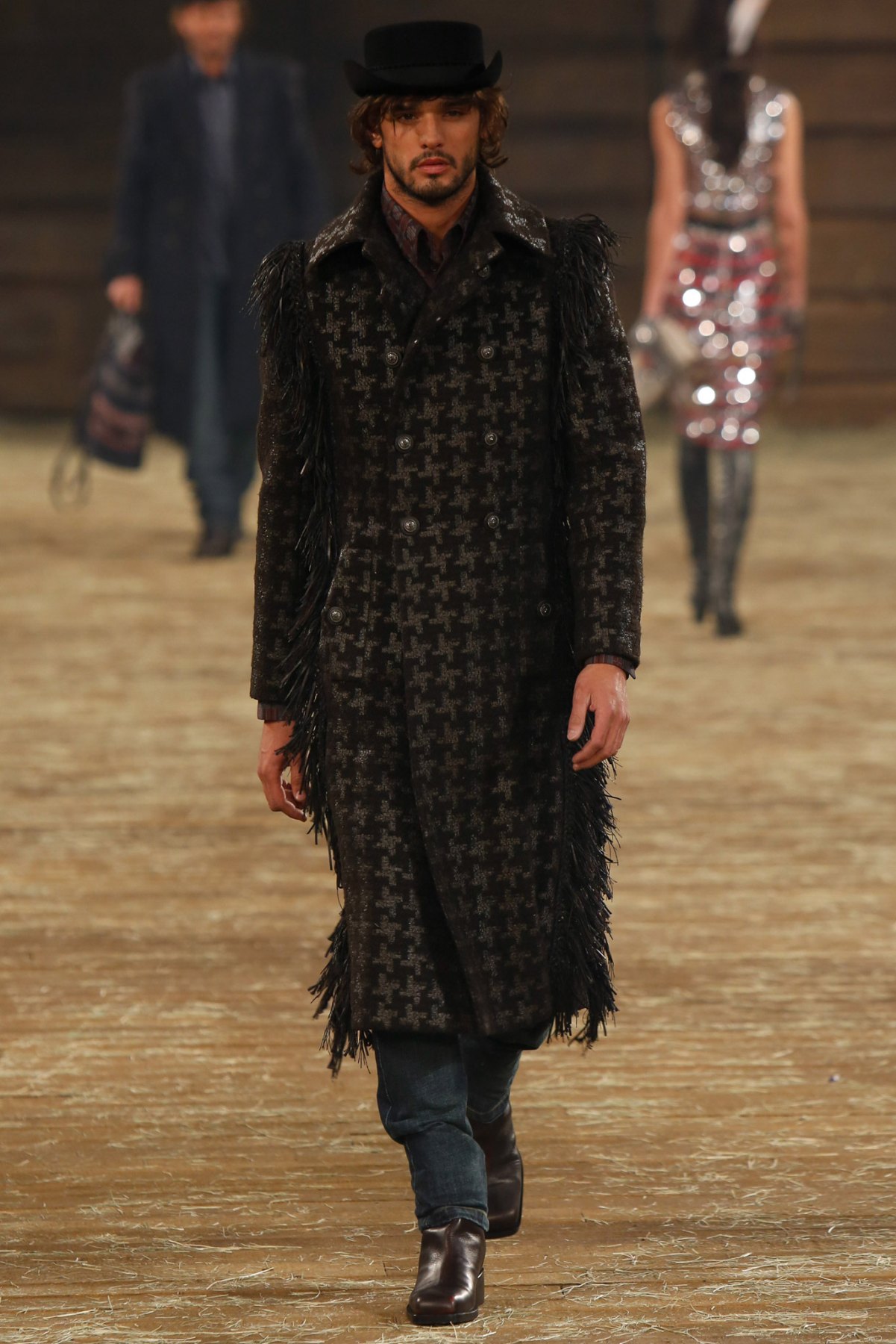 chanel-pre-fall-2014-67