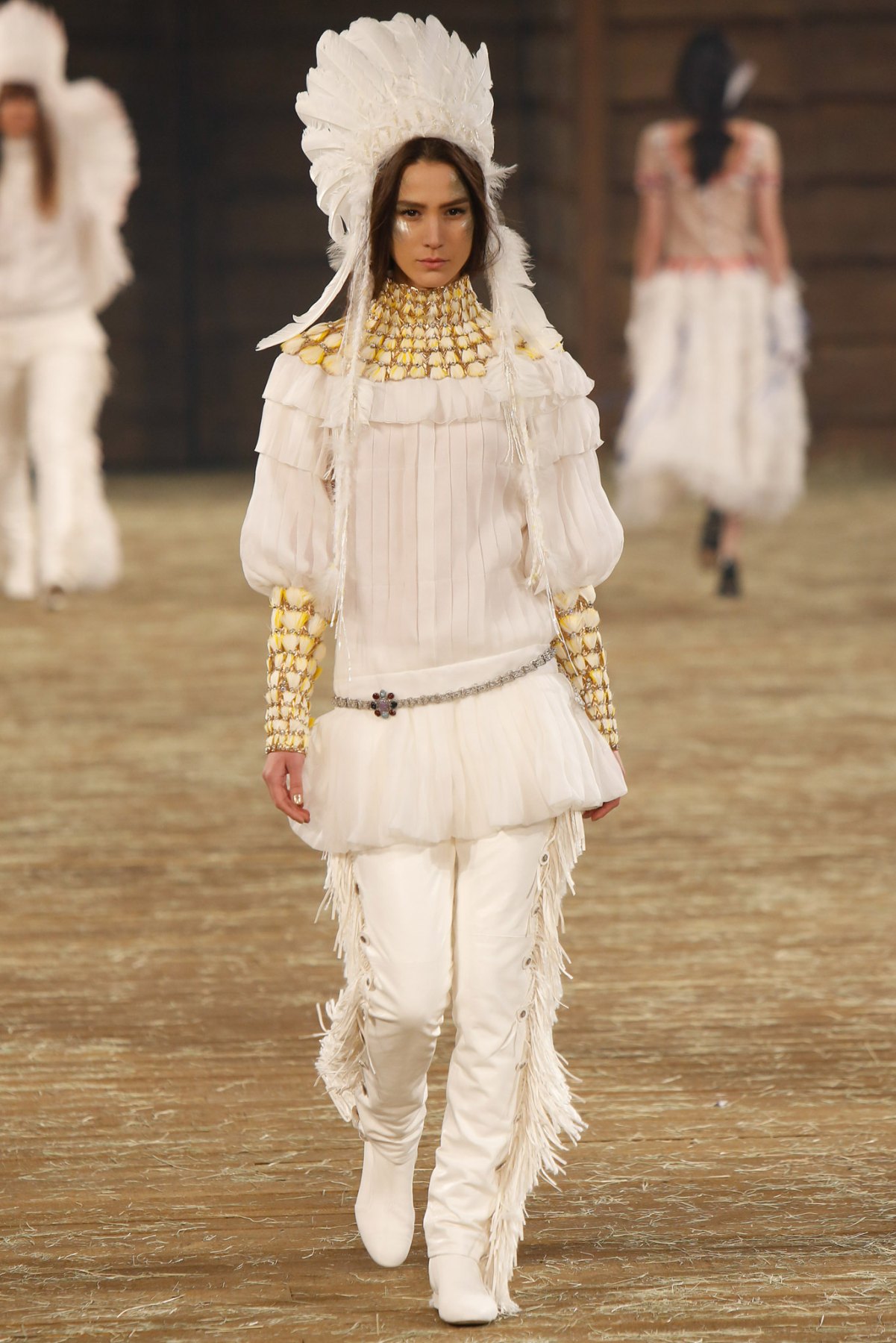 chanel-pre-fall-2014-93