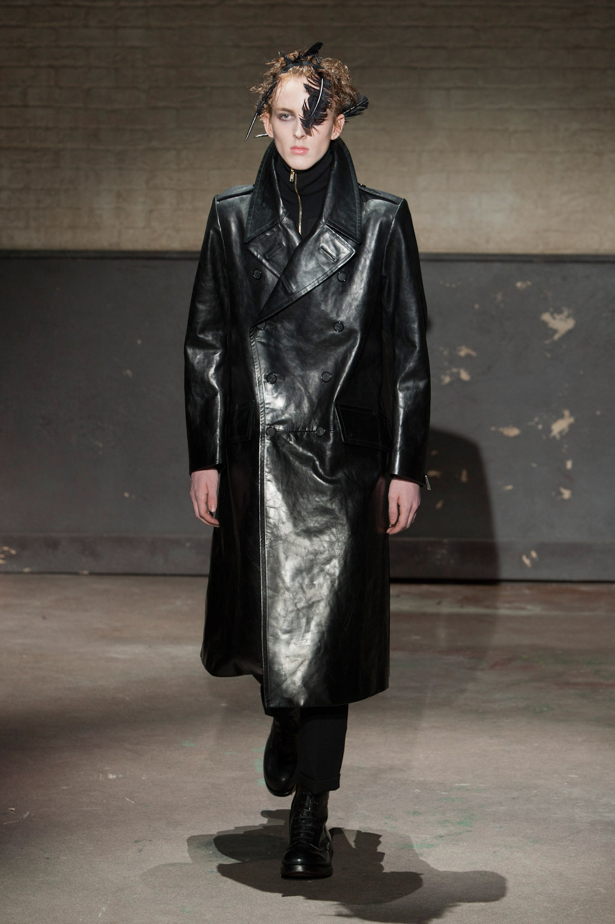 alexandermcqueen-MEN-london-inv2014-19