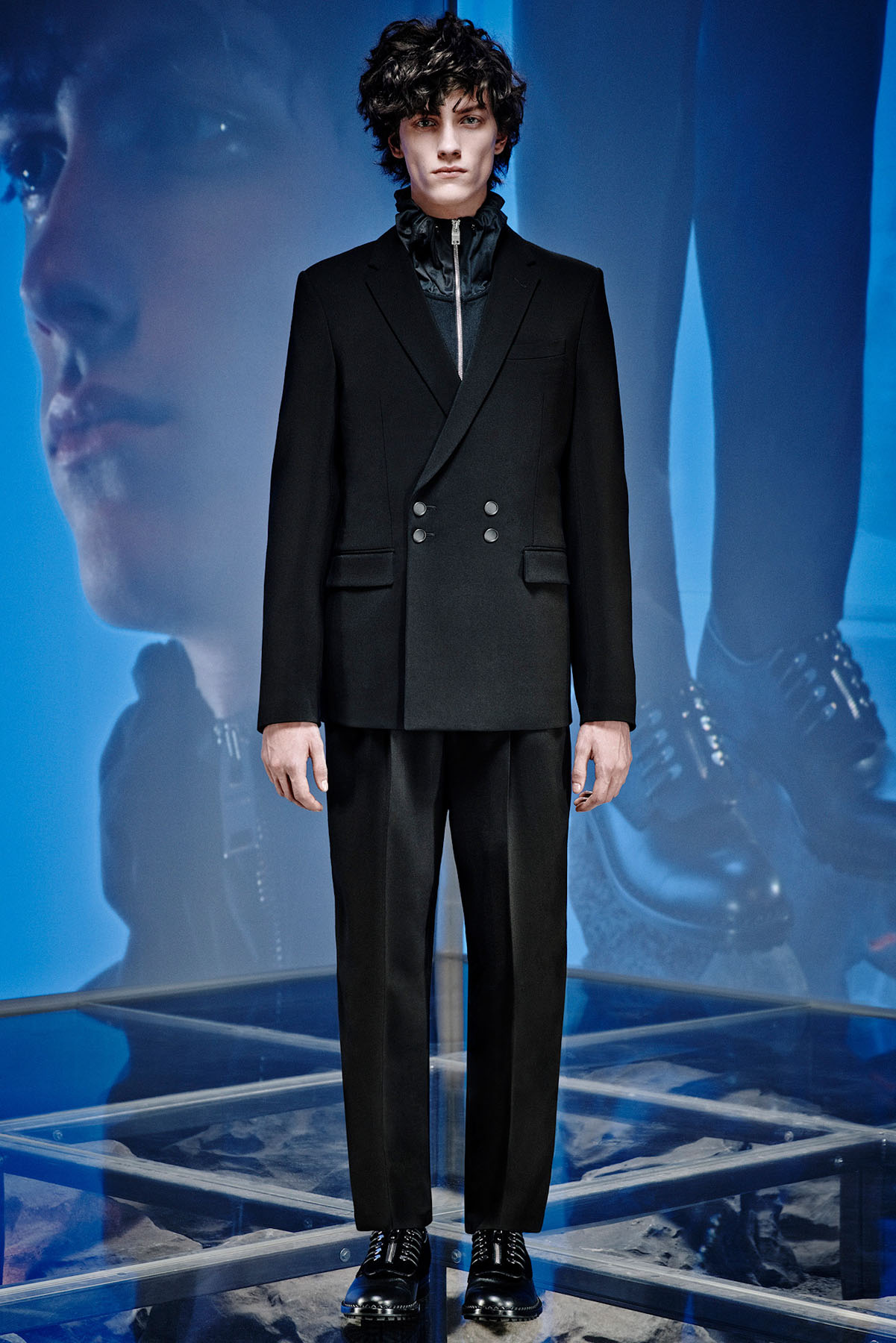 balenciaga-men-paris-verao2014-17