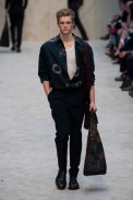 burberry-MEN-london-inv2014-24