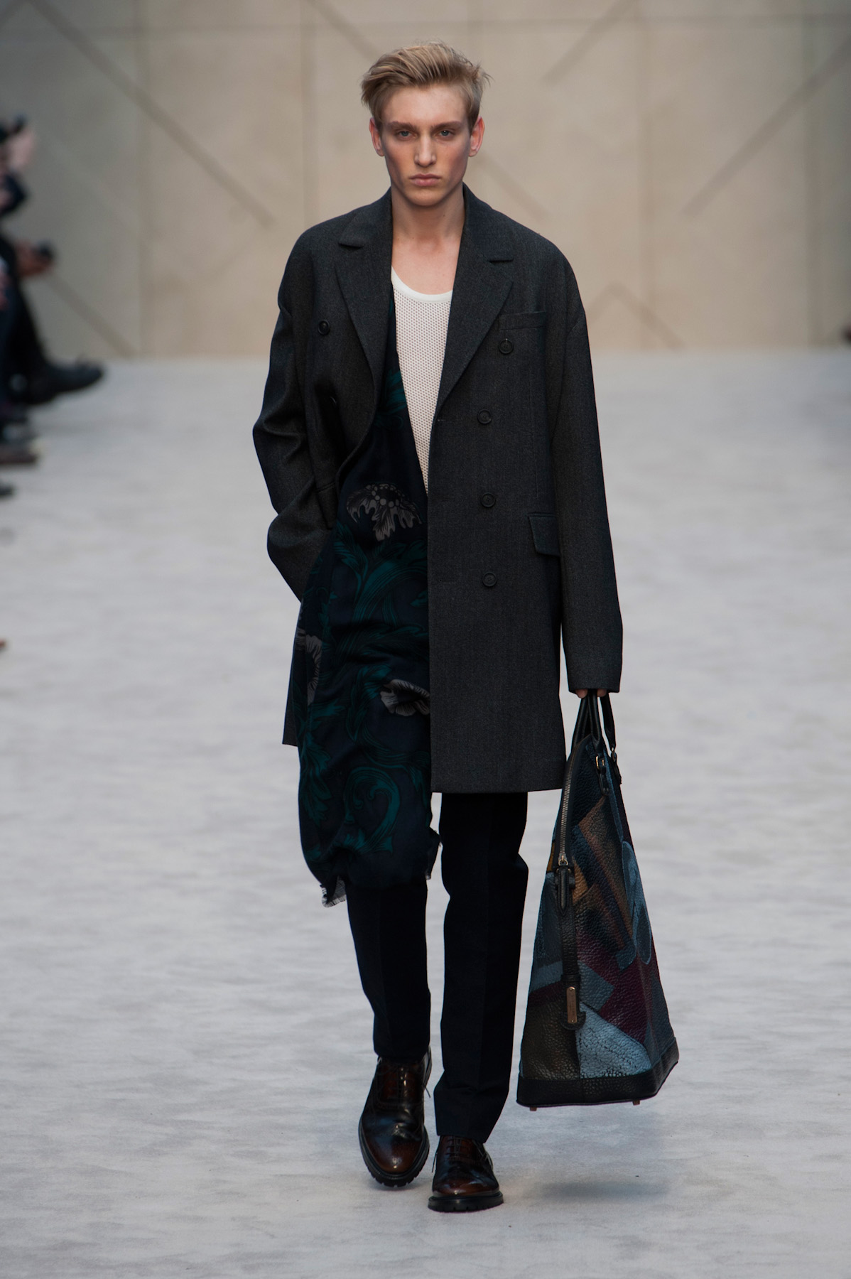 burberry-MEN-london-inv2014-26