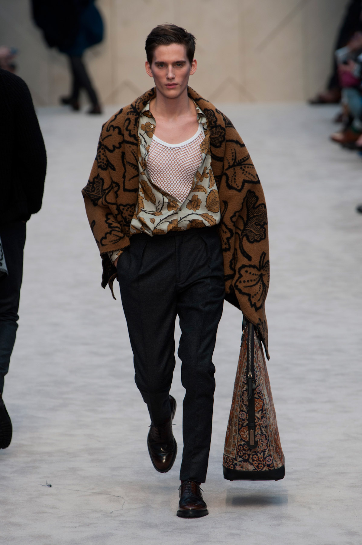 burberry-MEN-london-inv2014-34