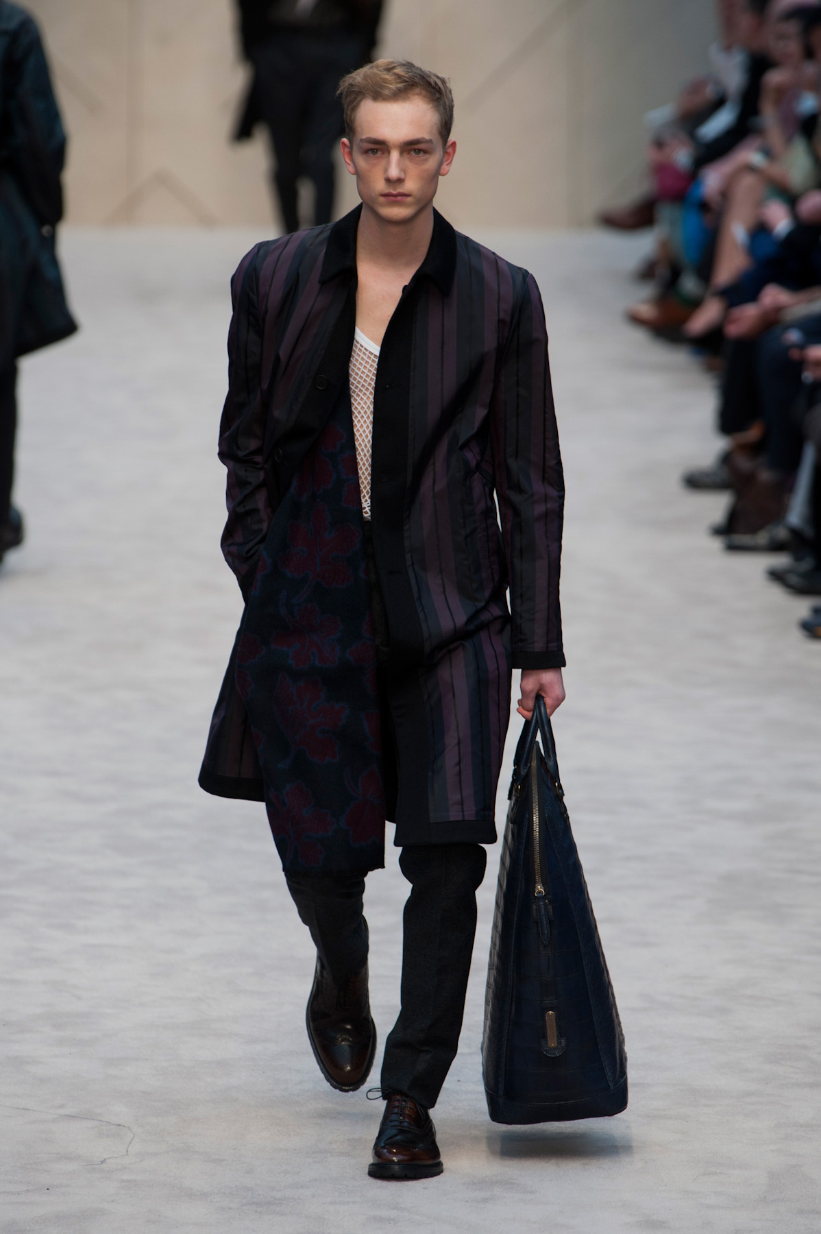 burberry-MEN-london-inv2014-39