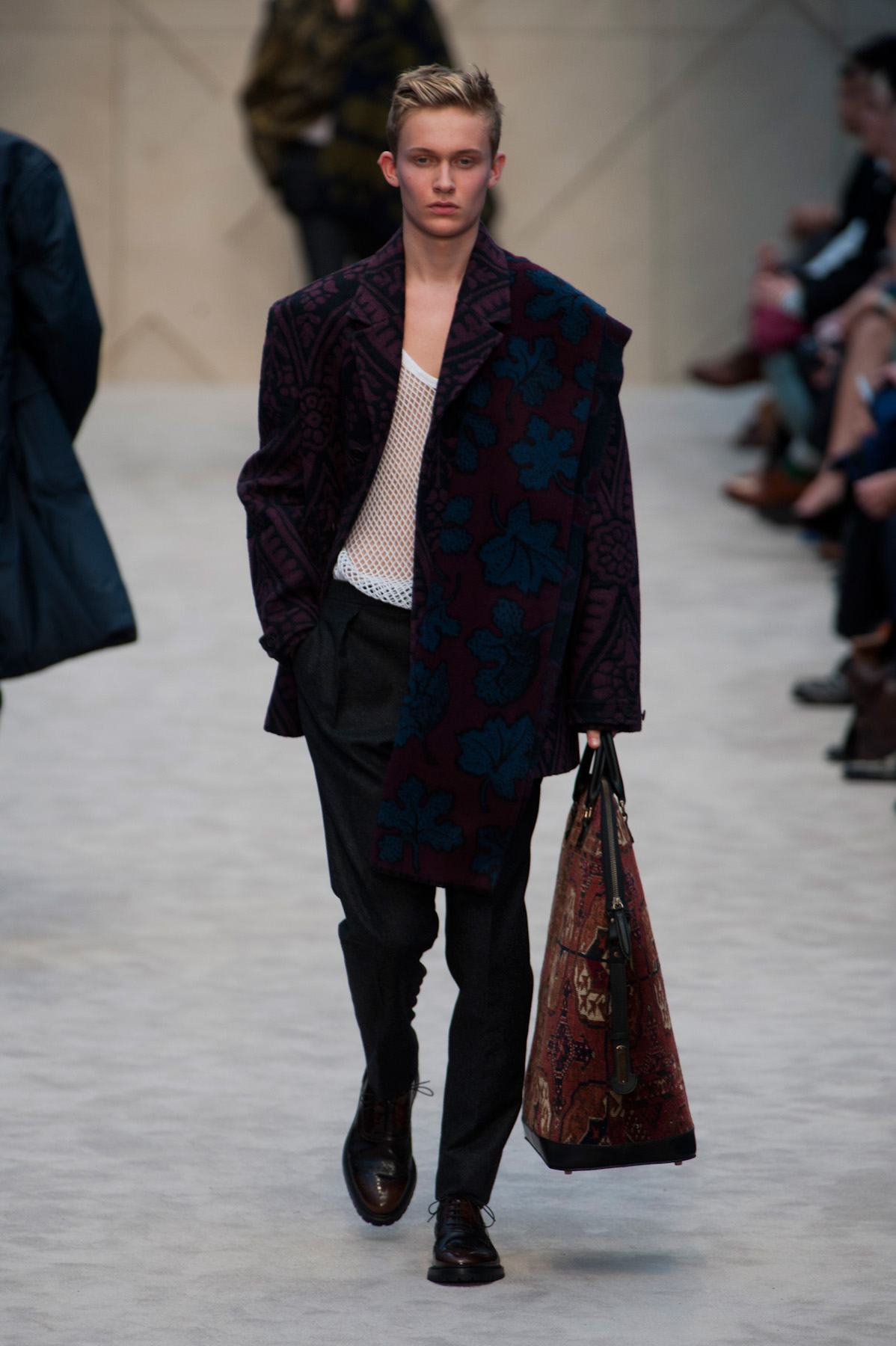 burberry-MEN-london-inv2014-44