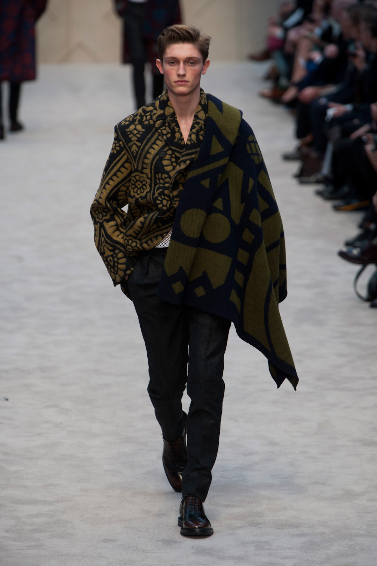 burberry-MEN-london-inv2014-45