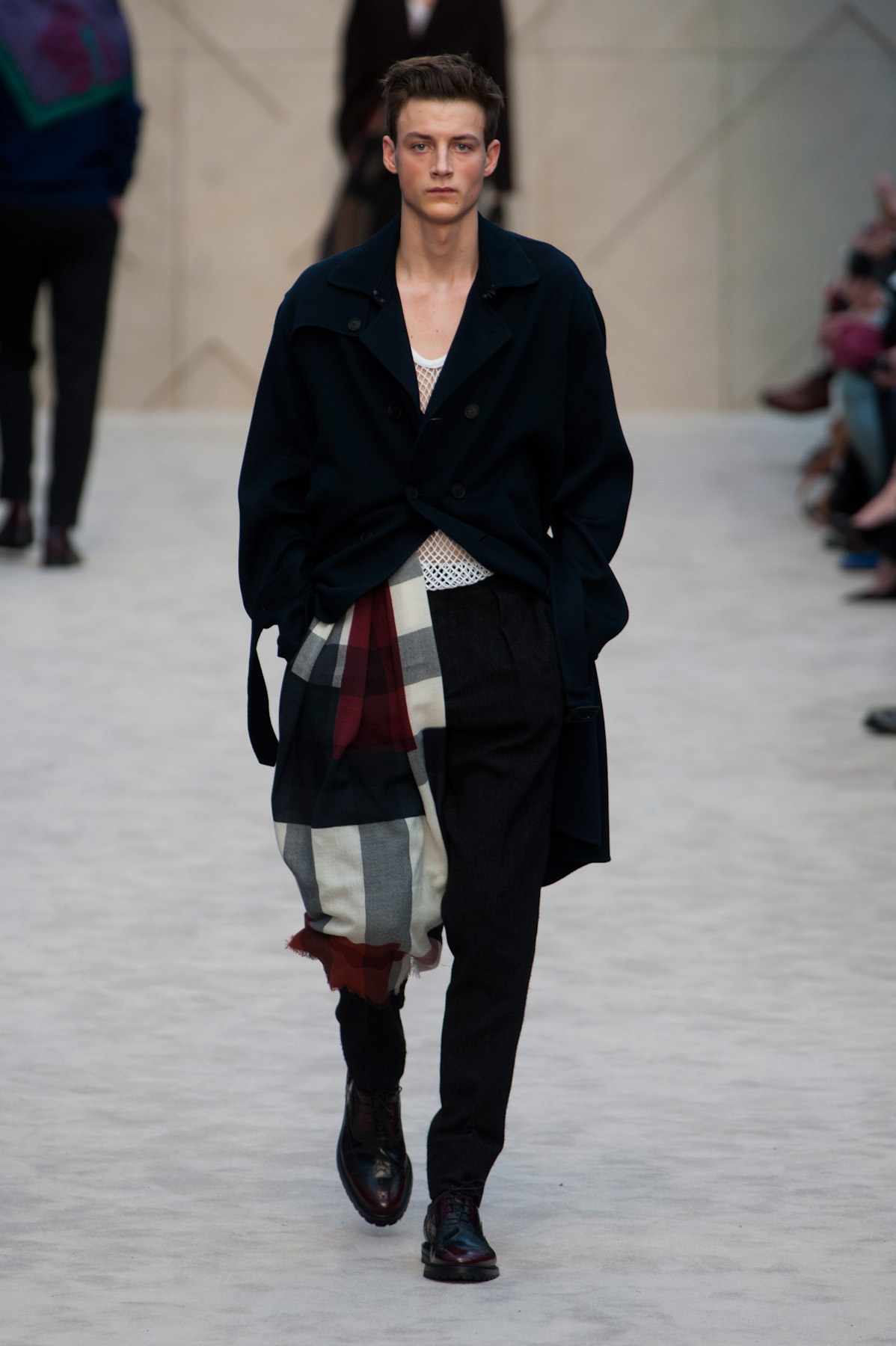 burberry-MEN-london-inv2014-9