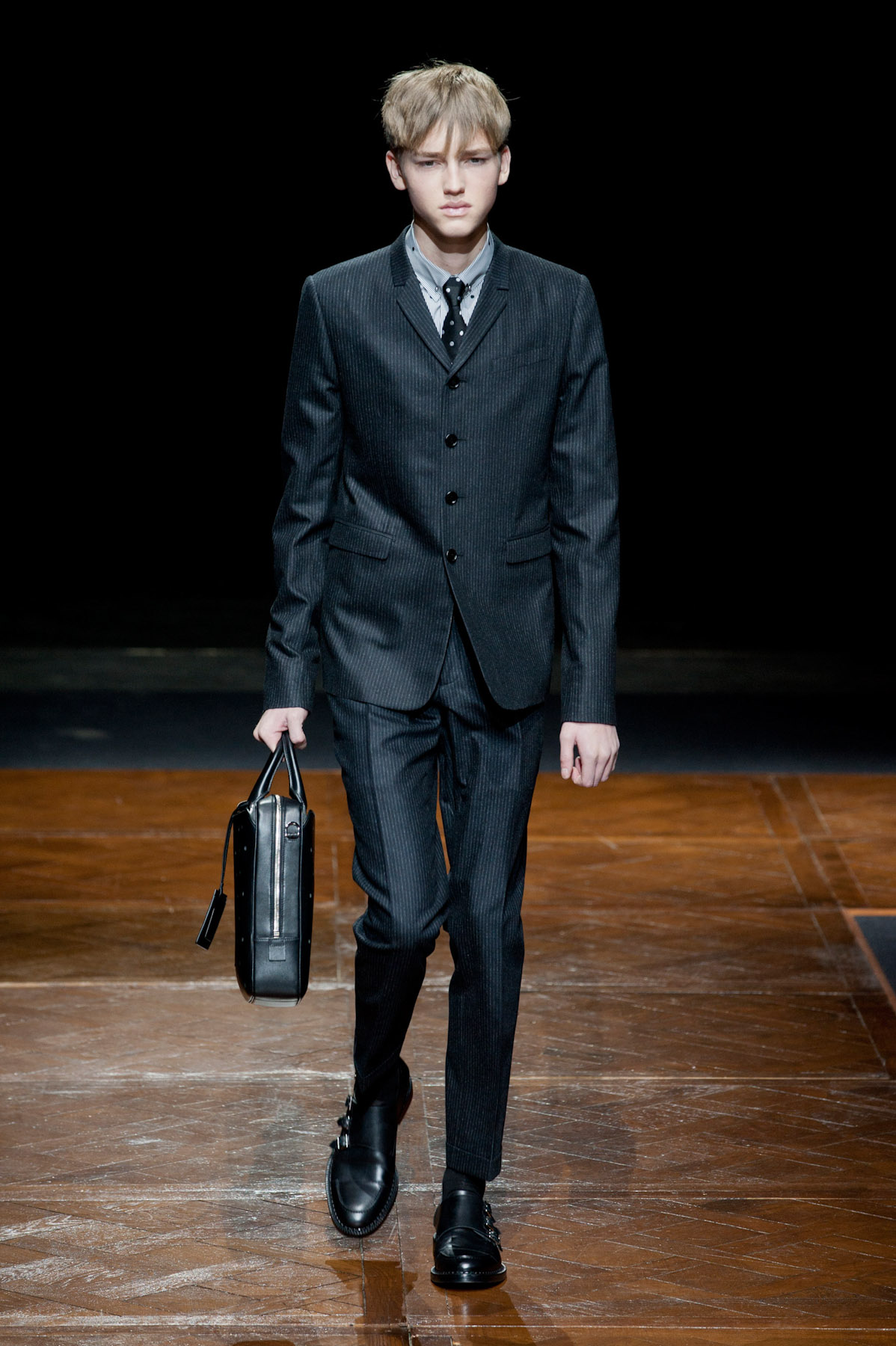 dior-MEN-paris-inv2014-10