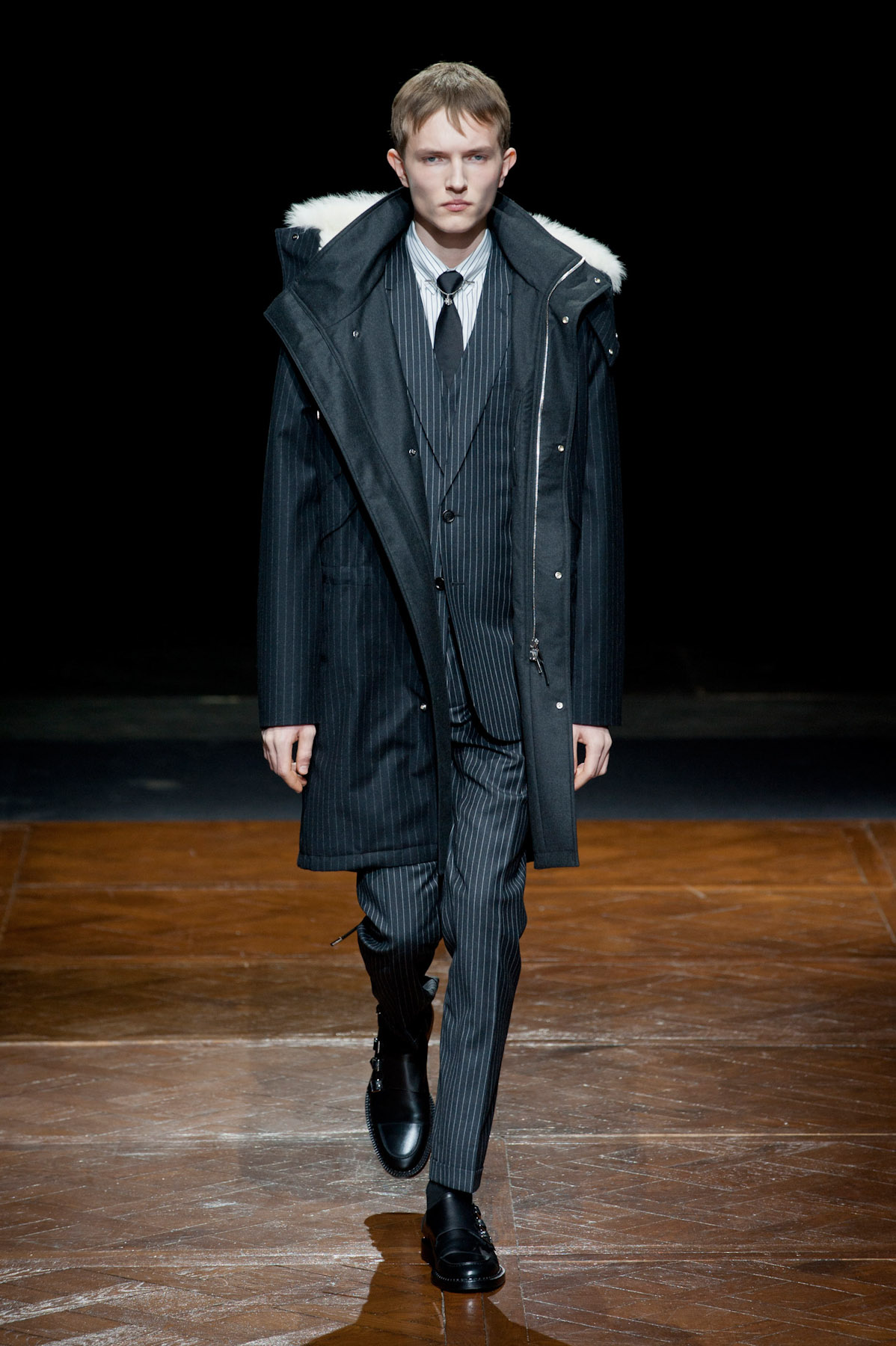 dior-MEN-paris-inv2014-12