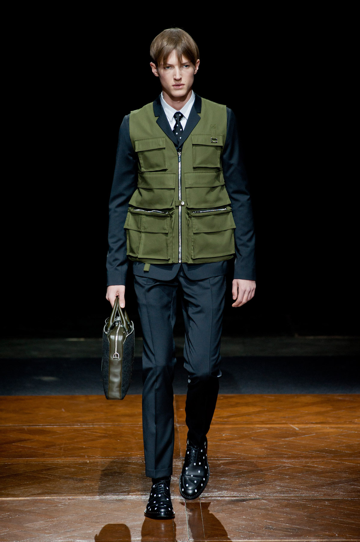 dior-MEN-paris-inv2014-25