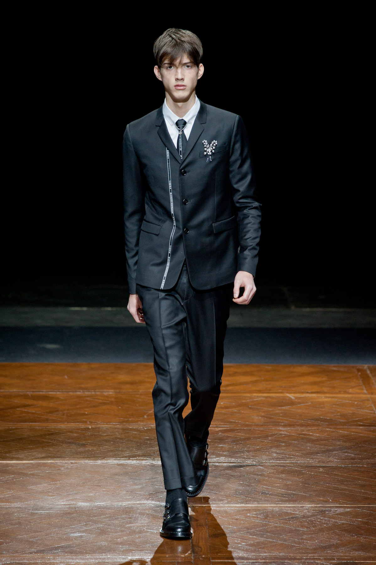 dior-MEN-paris-inv2014-4
