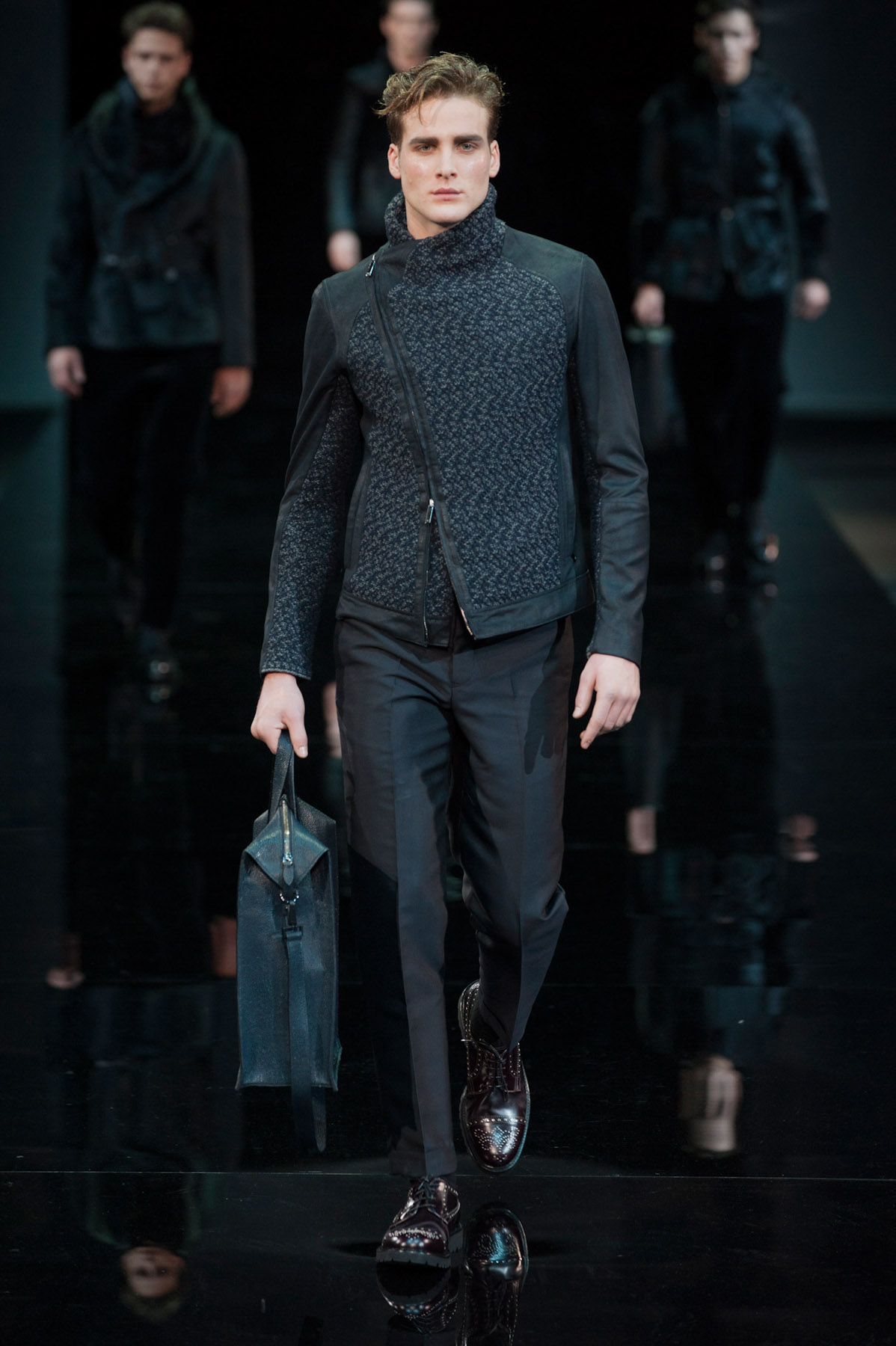 emporioarmani-MEN-milao-inv2014-82