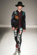 galliano-MEN-paris-inv2014-12