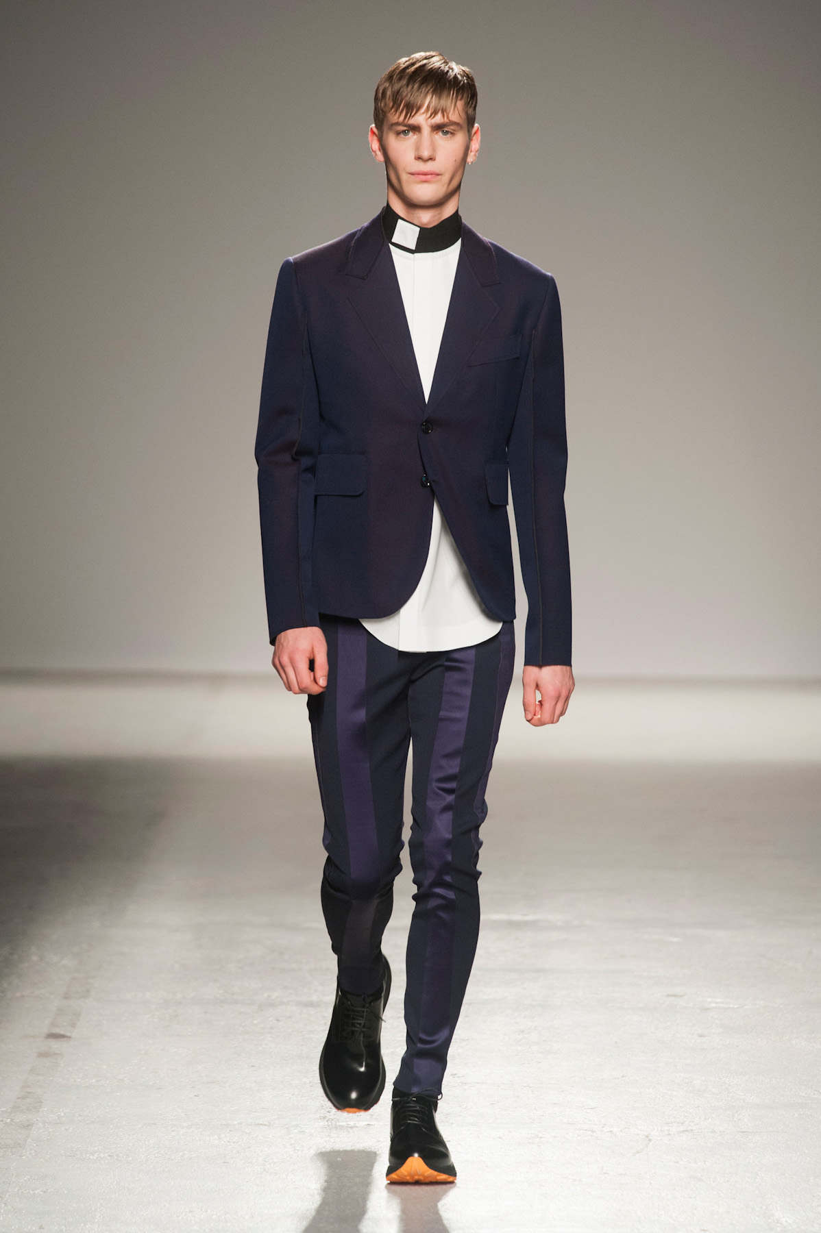 galliano-MEN-paris-inv2014-27