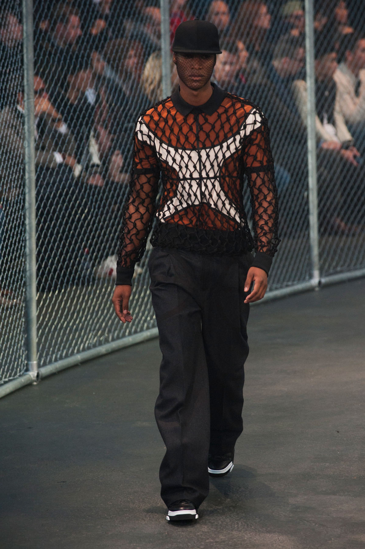 givenchy-MEN-paris-inv2014-23