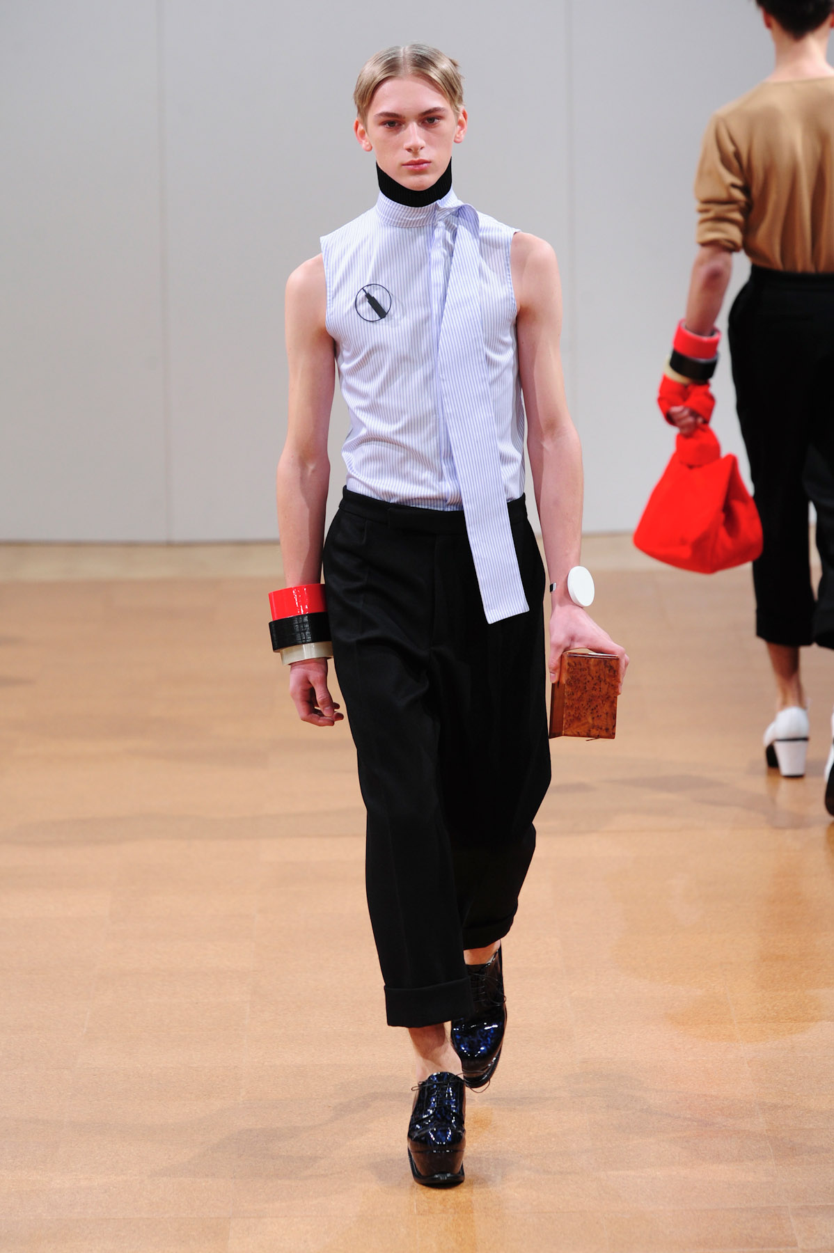 JWAnderson-MEN-londonFW-inv2014-10