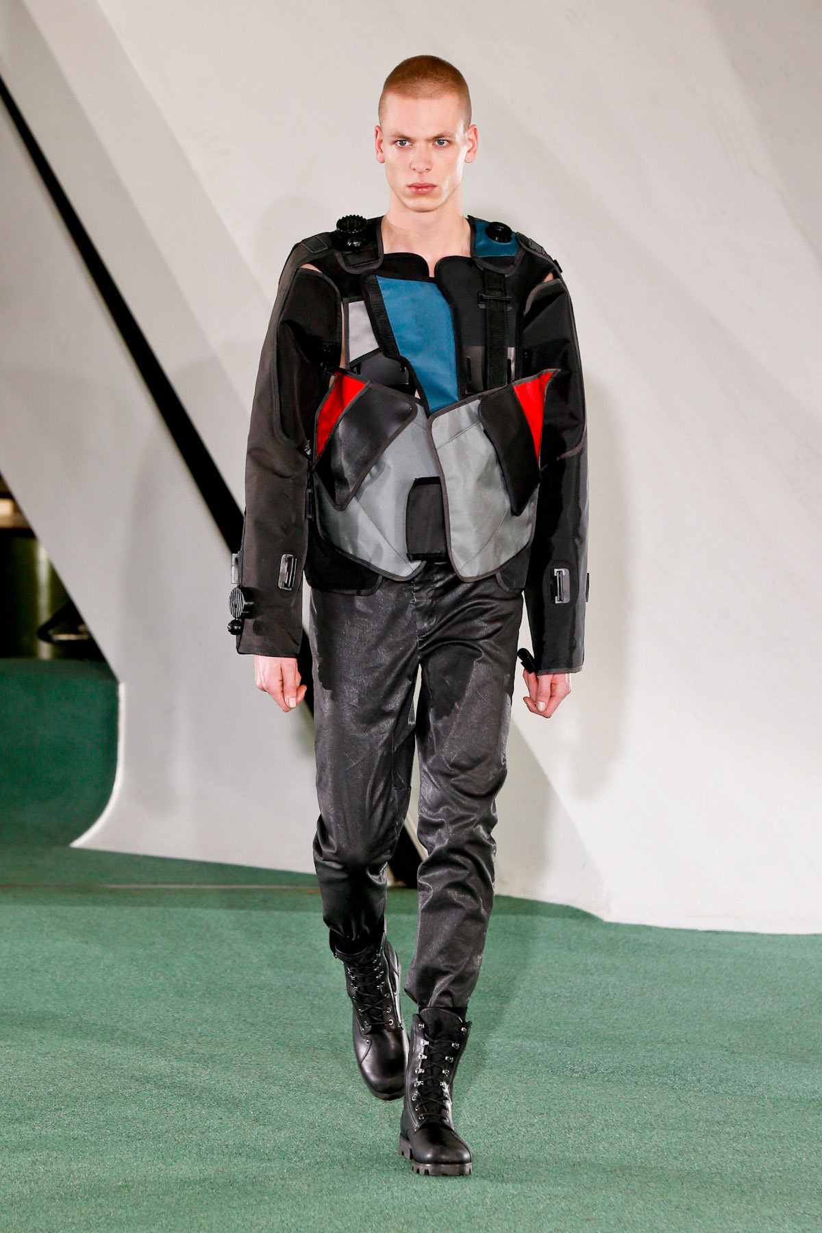 margiela-MEN-paris-inv2014-24