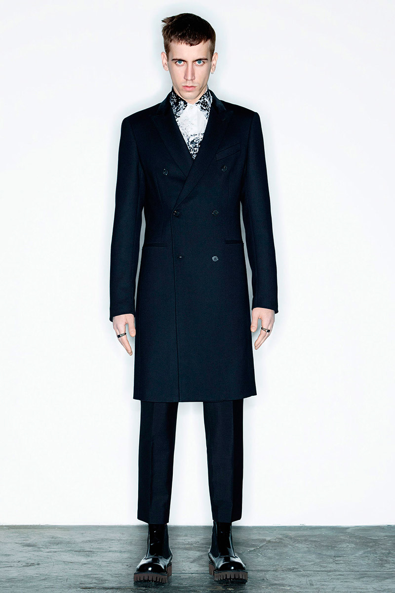 mcqueen-men-paris-verao2014-13