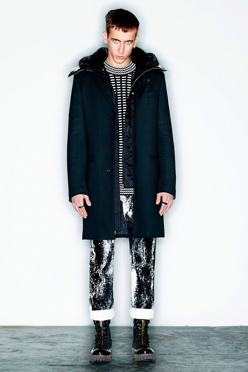 mcqueen-men-paris-verao2014-23