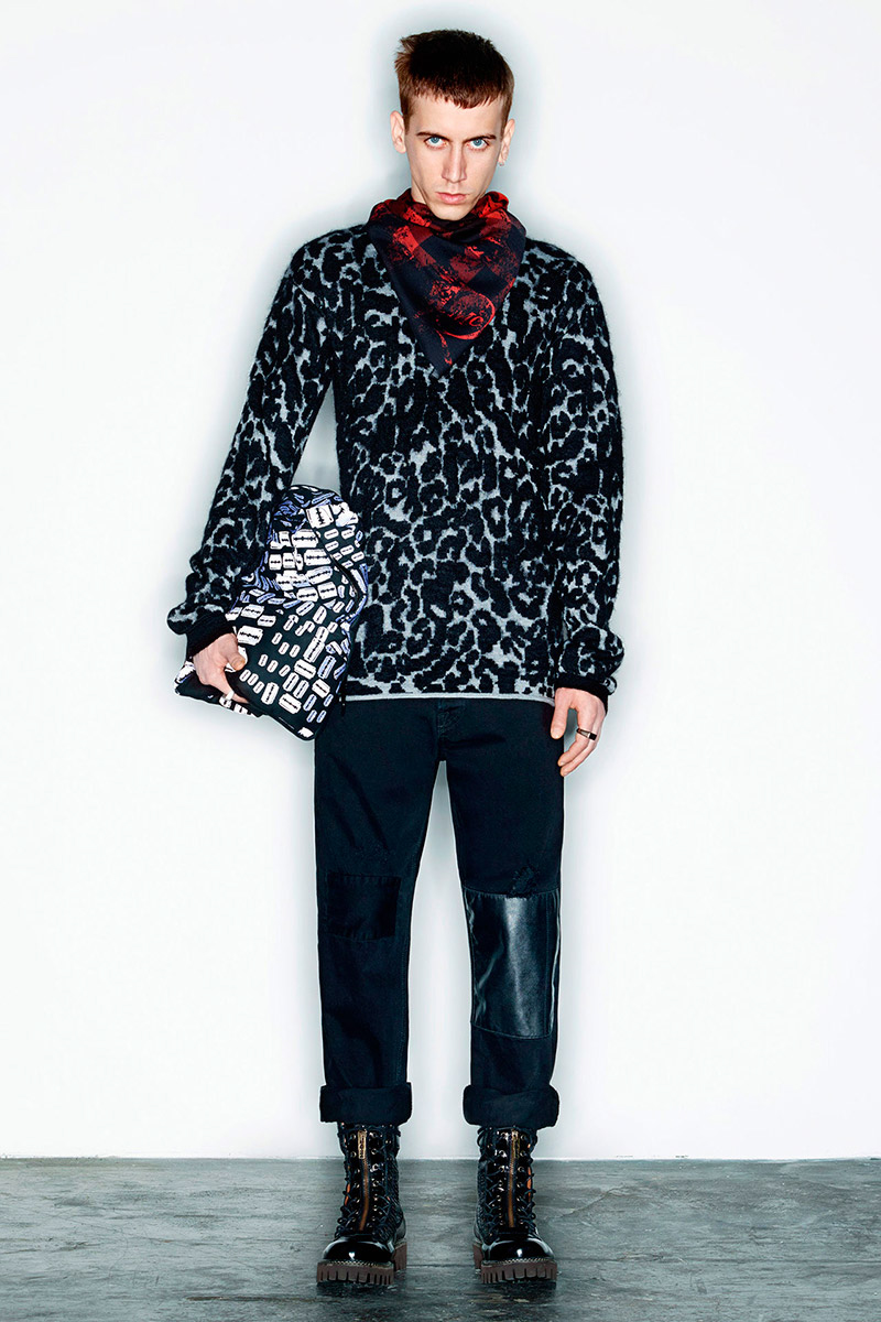 mcqueen-men-paris-verao2014-8
