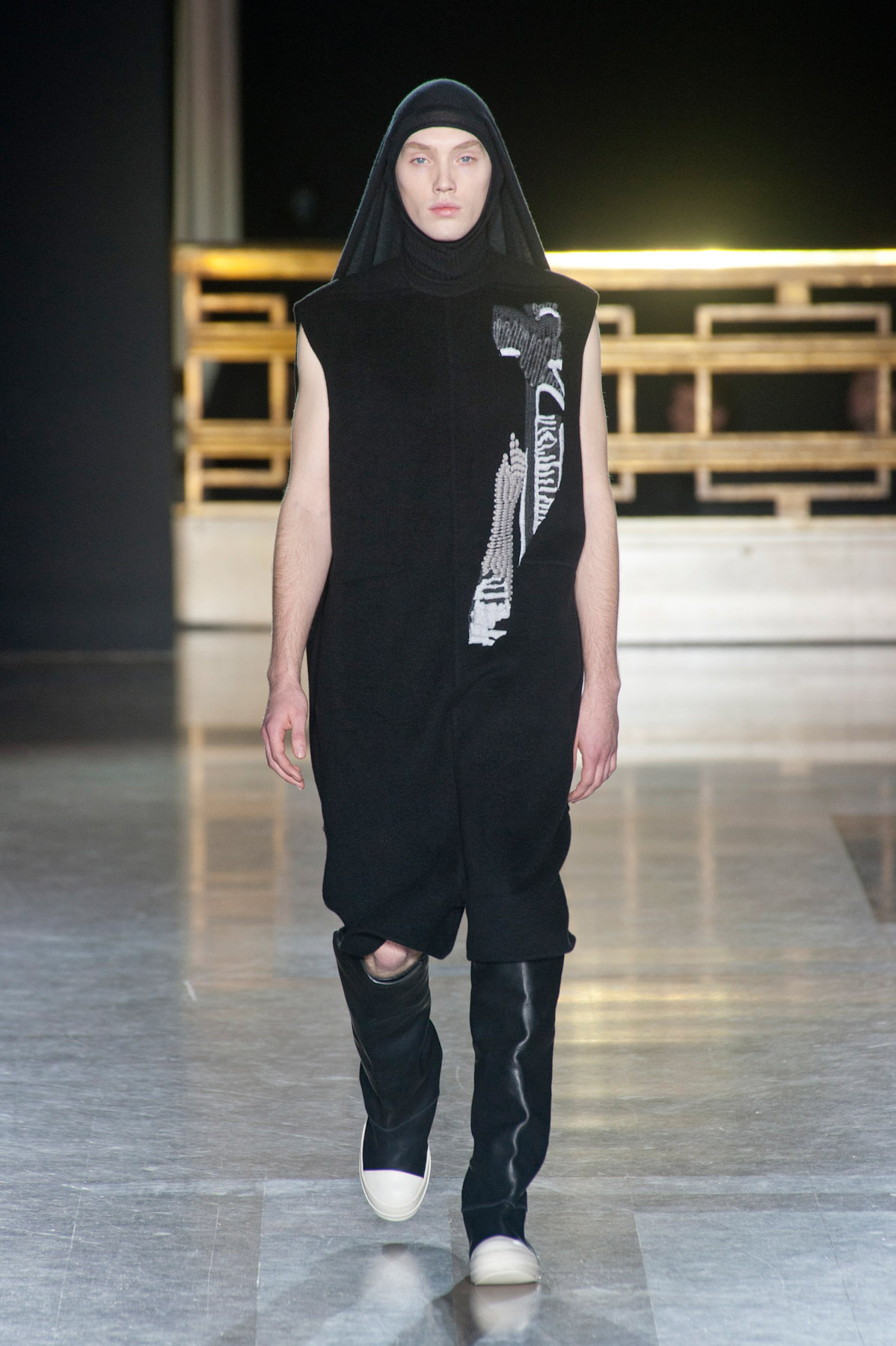 owens-MEN-paris-inv2014-23