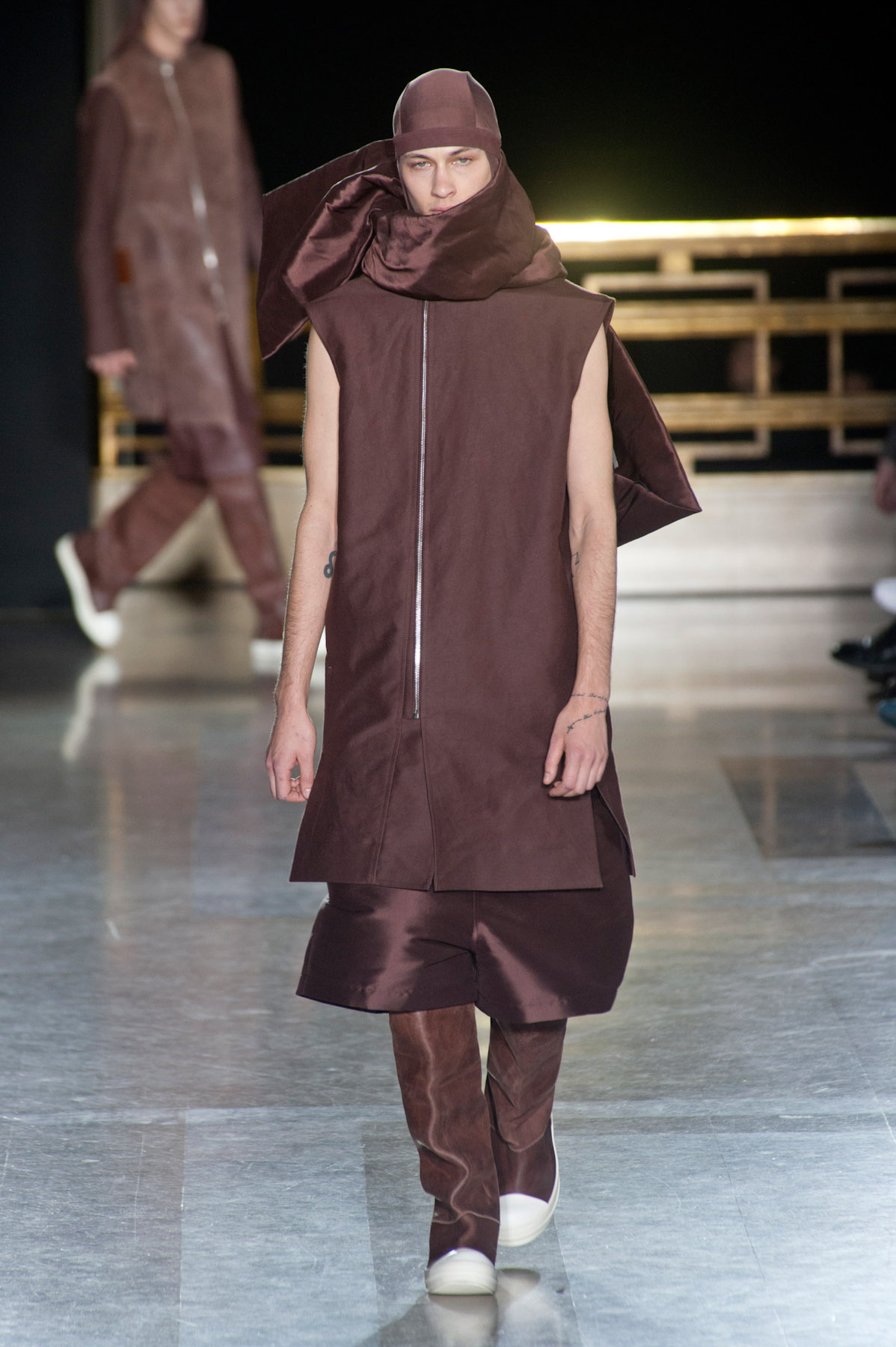 owens-MEN-paris-inv2014-7