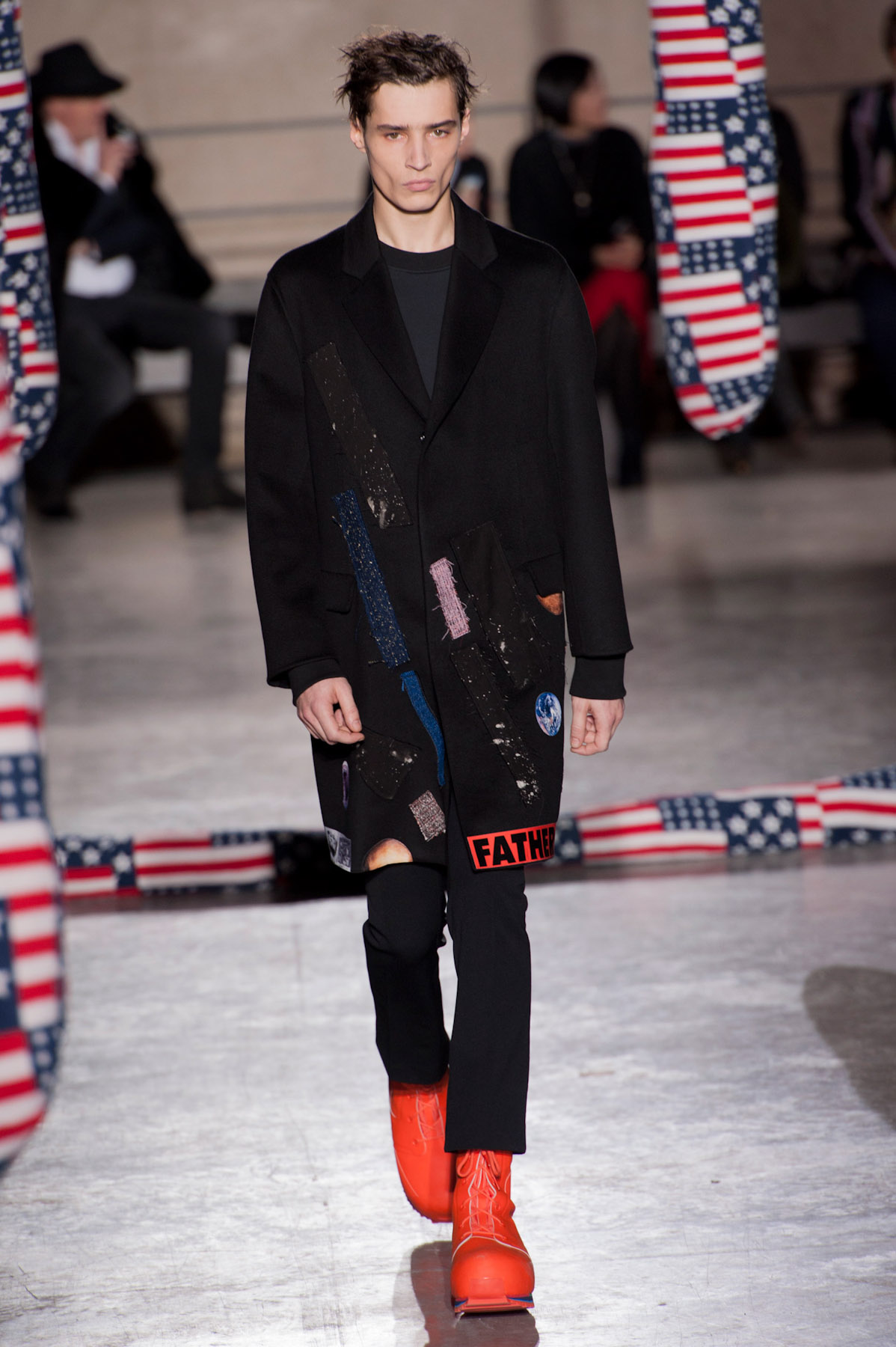 rafsimons-MEN-paris-inv2014-2
