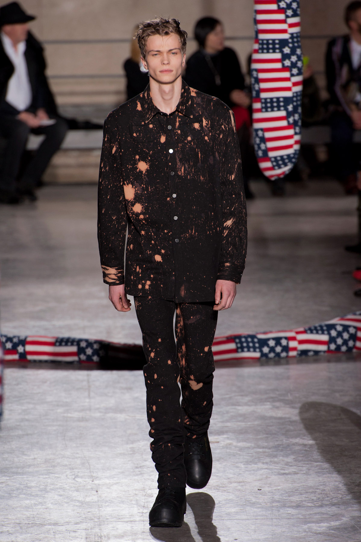 rafsimons-MEN-paris-inv2014-26