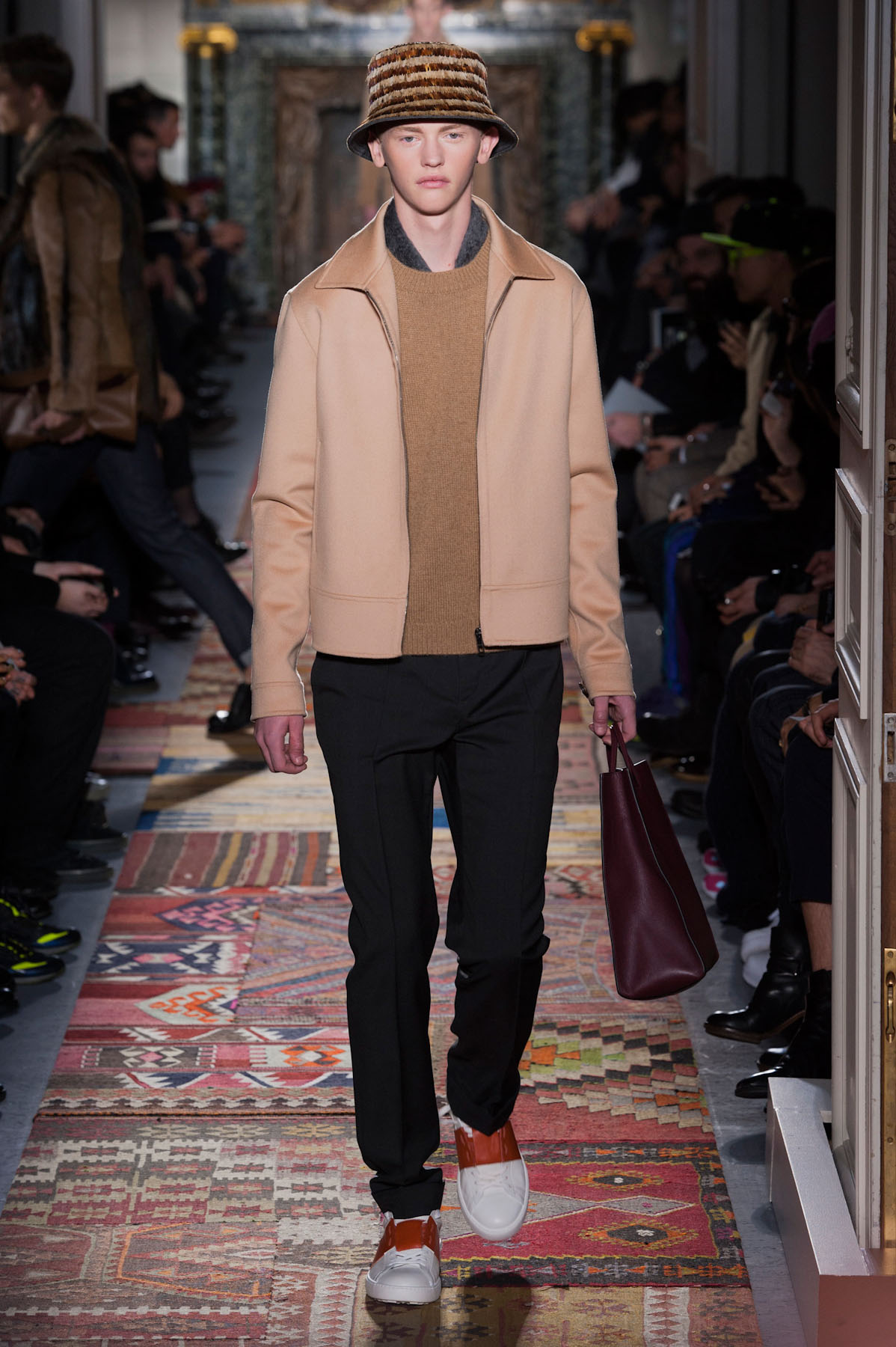 valentino-MEN-paris-inv2014-12