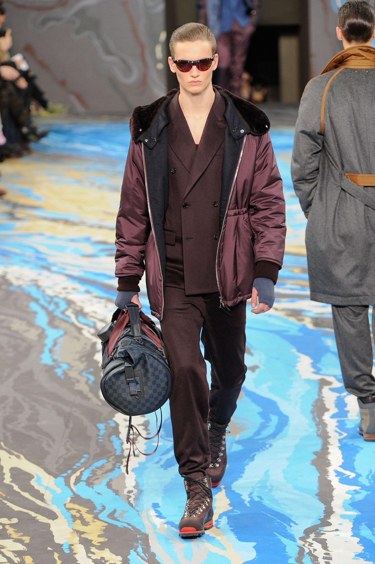 vuitton-MEN-paris-inv2014-20