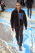 vuitton-MEN-paris-inv2014-25